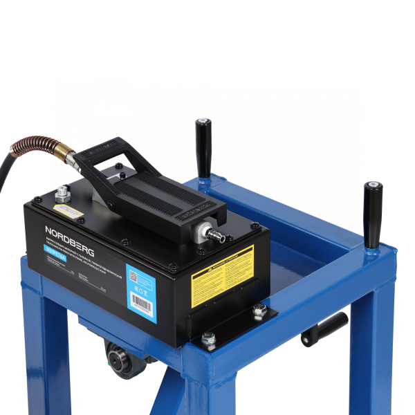 Выпрессовщик шкворней с тележкой, гидравлический с пневмопривод, 75 т N31PE76A