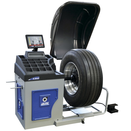 Универсальный балансировочный стенд Giuliano S860